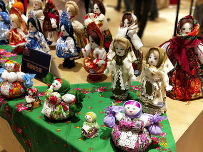 哈深對俄文化藝術(shù)博覽會今日開幕，共賞文化瑰寶與藝術(shù)新潮